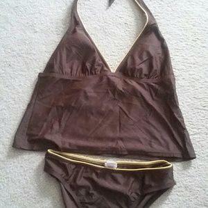 Women tankini/ 2  piece swim suit.